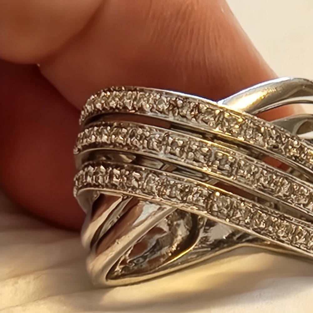 ring - Picture 8 of 8